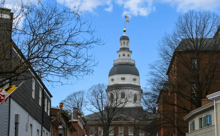 annapolis-m-statehouse.jpg